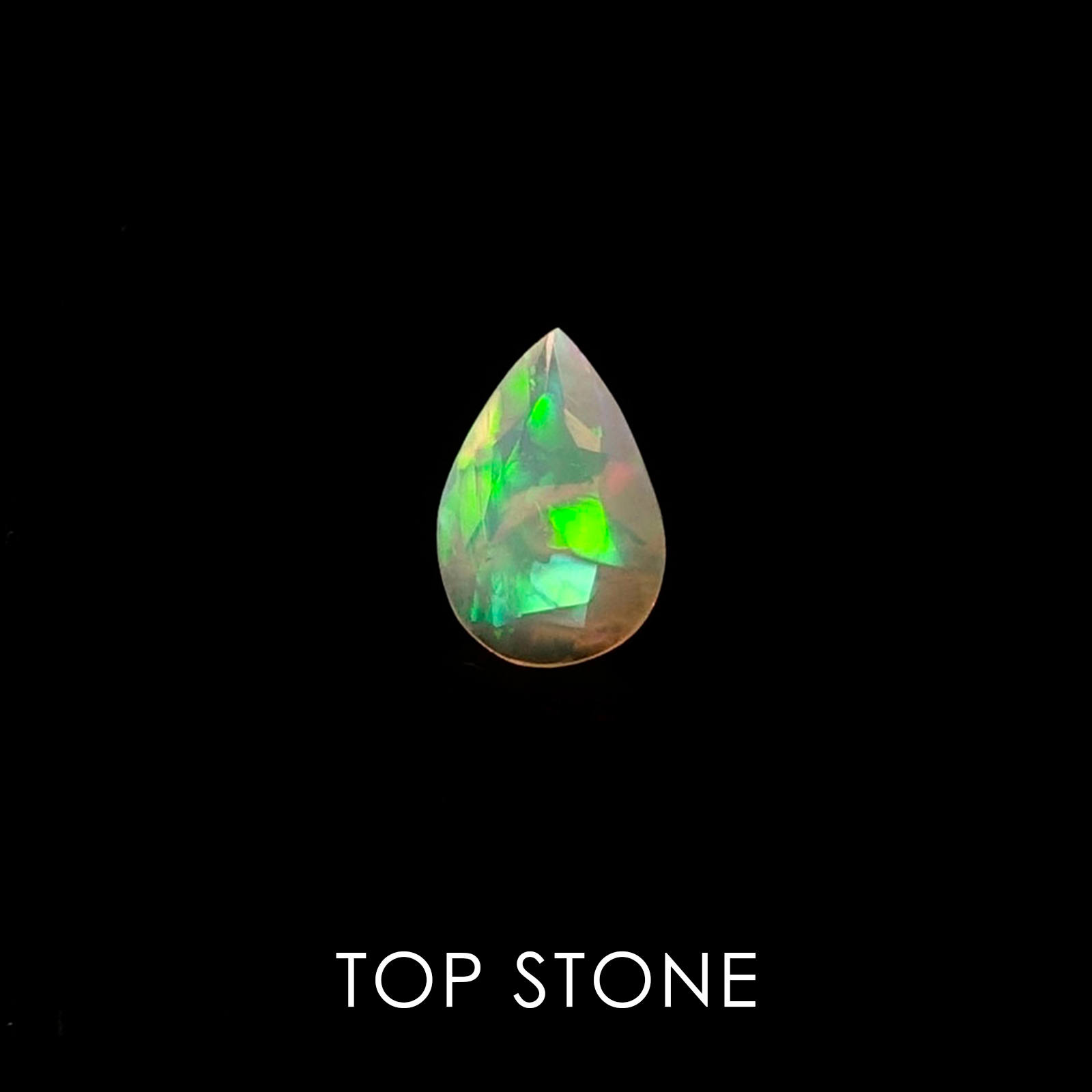 エチオピアンオパール　ルース エチオピアンオパール エチオピア産 ルース 0.49ct[20052415]8.5×5.9mm